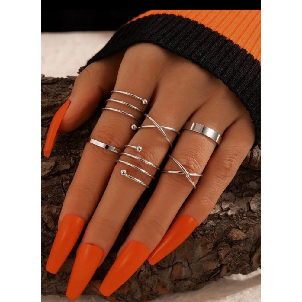 6 Silver Rings Set